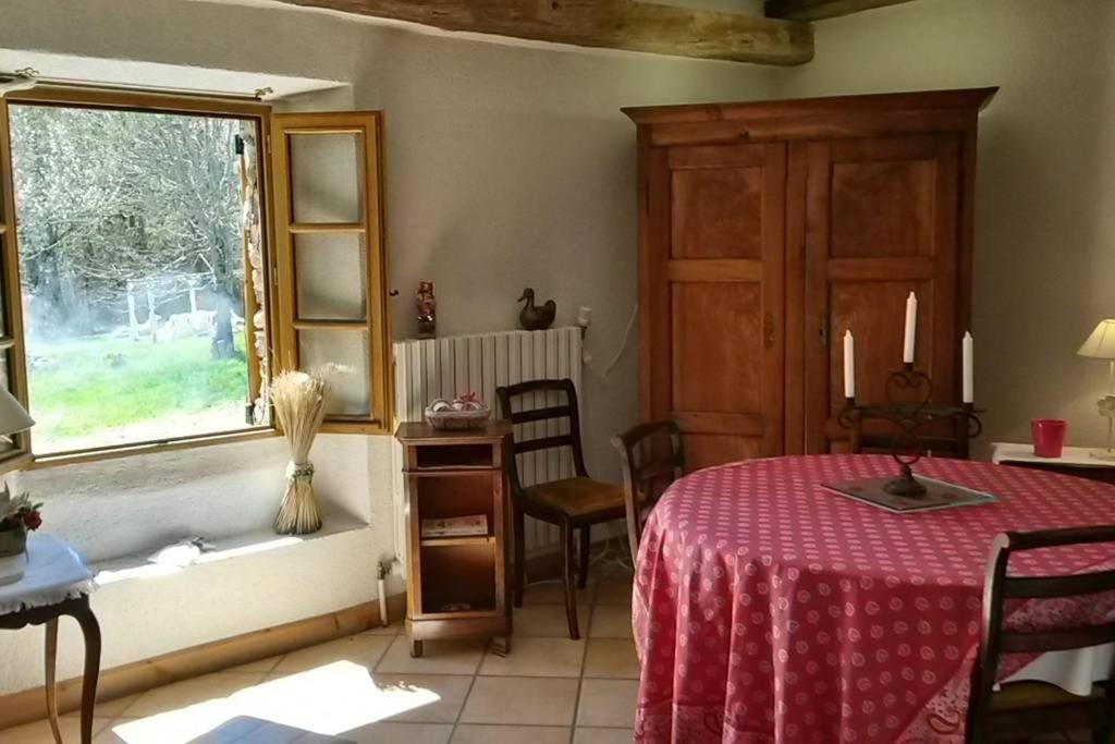Domaine De Lara Panzió Barcelonnette Kültér fotó