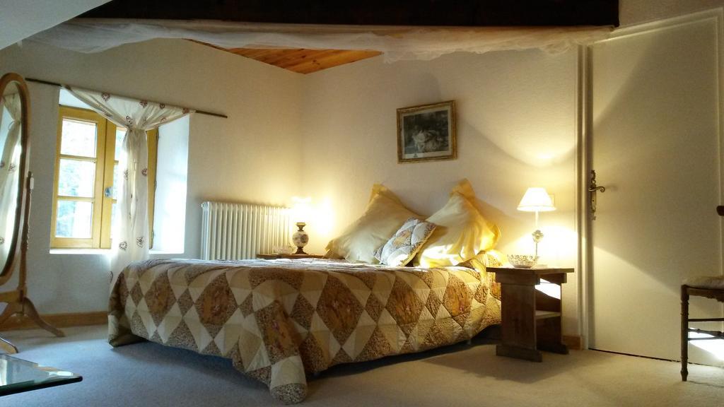 Domaine De Lara Panzió Barcelonnette Szoba fotó