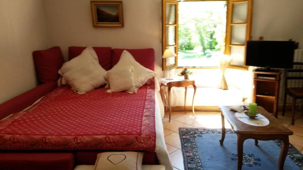 Domaine De Lara Panzió Barcelonnette Kültér fotó