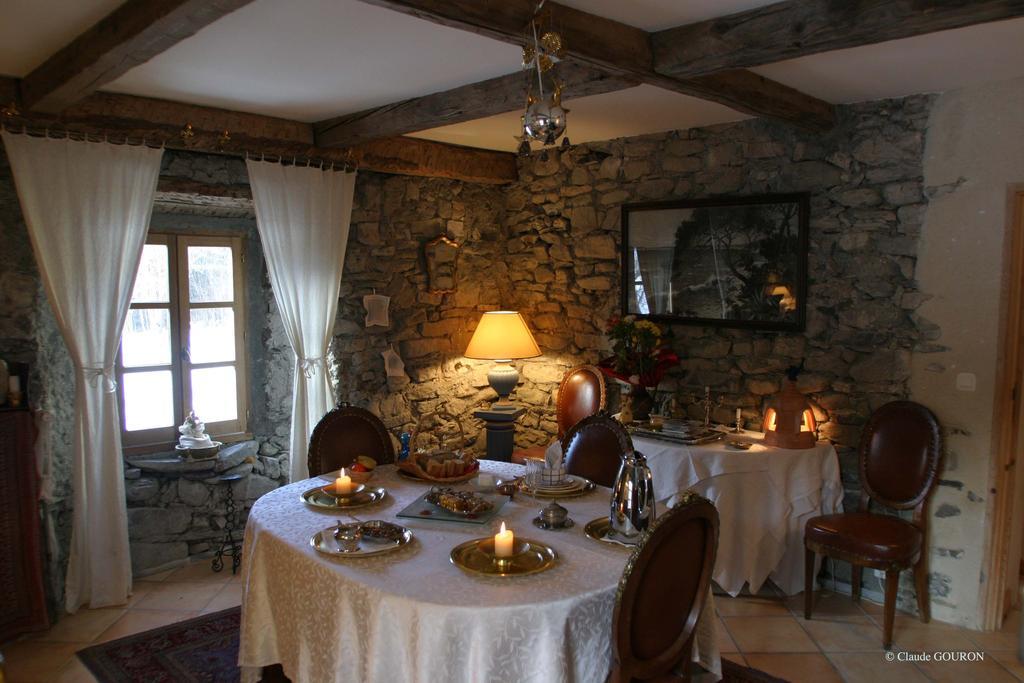 Domaine De Lara Panzió Barcelonnette Kültér fotó